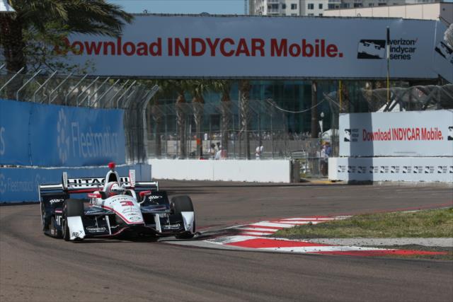 Helio Castroneves navigates the Turn 11-12 chicane during practice for the Firestone Grand Prix of St. Petersburg -- Photo by: Joe Skibinski