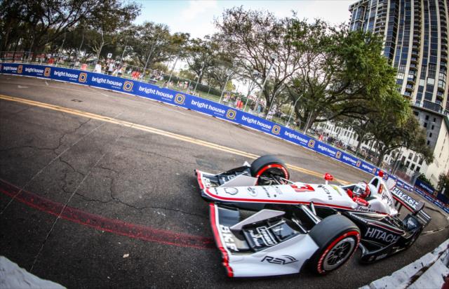 Helio Castroneves heads toward Turn 8 during qualifications for the Firestone Grand Prix of St. Petersburg -- Photo by: Shawn Gritzmacher