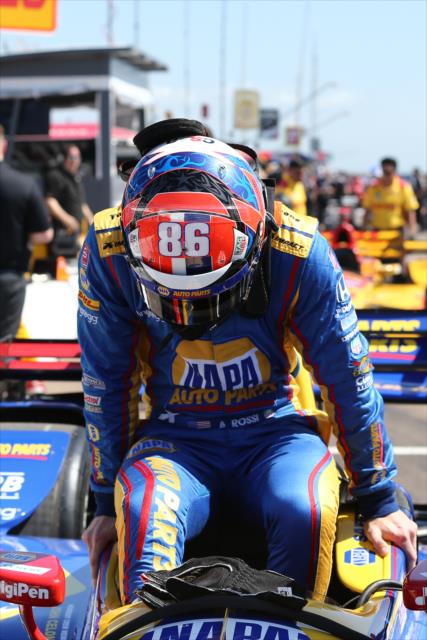 Alexander Rossi slides into his No. 98 NAPA Honda on pit lane prior to practice for the Firestone Grand Prix of St. Petersburg -- Photo by: Chris Jones
