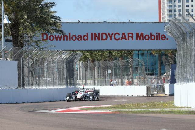 Helio Castroneves exits Turn 11 during practice for the Firestone Grand Prix of St. Petersburg -- Photo by: Joe Skibinski