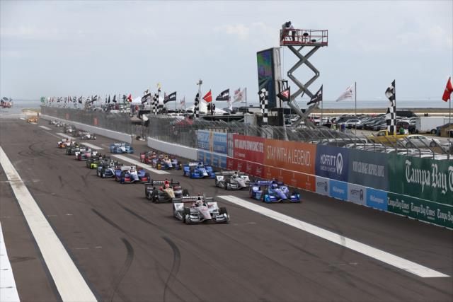 Will Power and Scott Dixon lead the field to the green flag to start the Firestone Grand Prix of St. Petersburg -- Photo by: Chris Jones