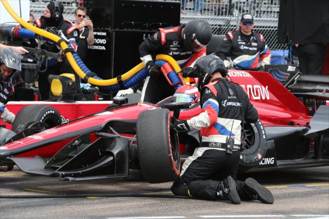 Mikhail Aleshin gets service from his Schmidt Peterson Motorsports crew during the Firestone Grand Prix of St. Petersburg -- Photo by: Chris Jones