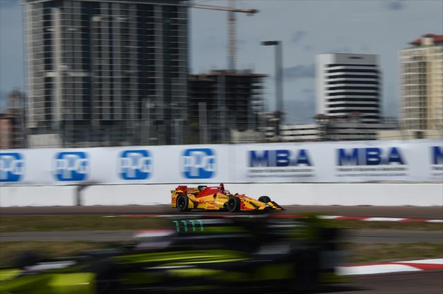 Ryan Hunter-Reay streaks toward Turn 13 during the final warmup for the Firestone Grand Prix of St. Petersburg -- Photo by: Chris Owens