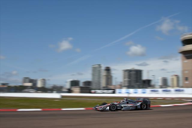 Will Power rolls into Turn 14 during the final warmup for the Firestone Grand Prix of St. Petersburg -- Photo by: Chris Owens