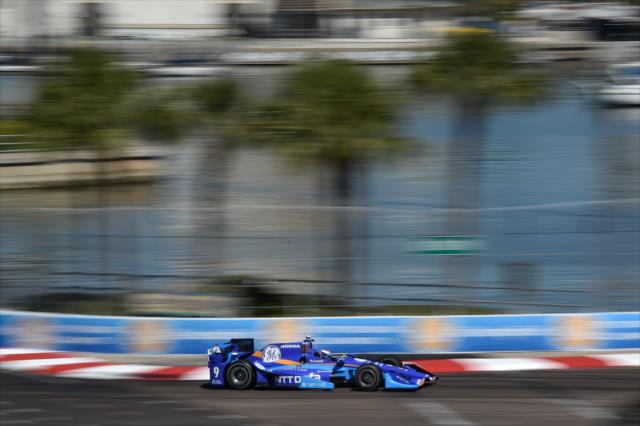 Scott Dixon apexes Turn 10 at Dan Wheldon Way during the final warmup for the Firestone Grand Prix of St. Petersburg -- Photo by: Chris Owens