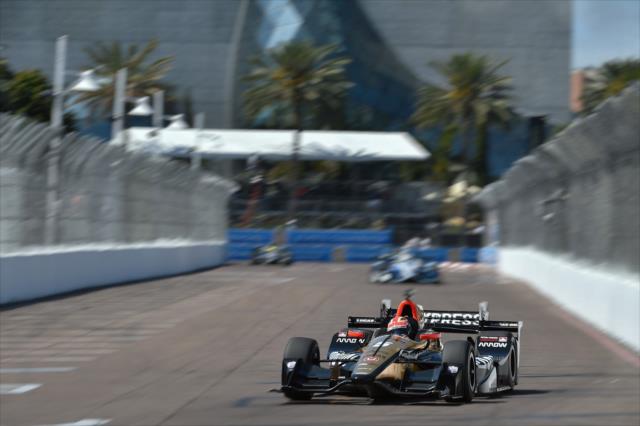James Hinchcliffe dives into Turn 11 during the final warmup for the Firestone Grand Prix of St. Petersburg -- Photo by: Chris Owens