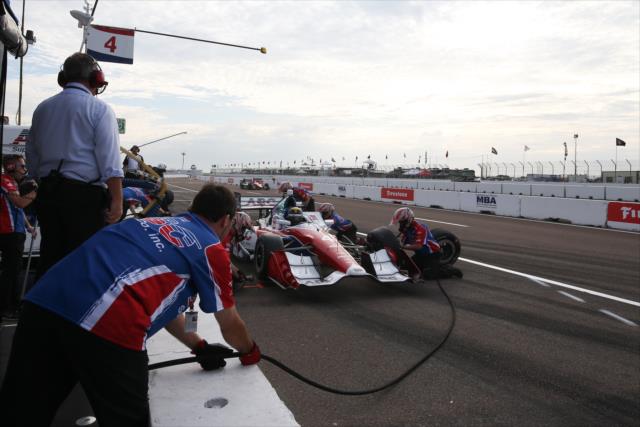 A.J. Foyt Racing simulates a pit stop for Conor Daly during the final warmup for the Firestone Grand Prix of St. Petersburg -- Photo by: Joe Skibinski