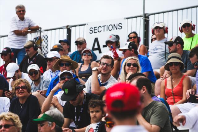 A great crowd on hand to watch the Firestone Grand Prix of St. Petersburg -- Photo by: Joe Skibinski
