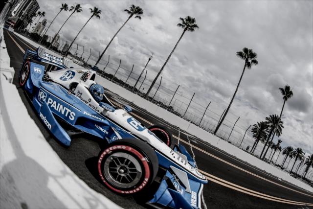Simon Pagenaud sets sail toward Turn 10 during the Firestone Grand Prix of St. Petersburg -- Photo by: Shawn Gritzmacher