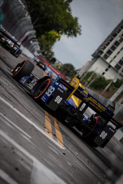Alexander Rossi sets his sights toward Turn 4 during the Firestone Grand Prix of St. Petersburg -- Photo by: Shawn Gritzmacher