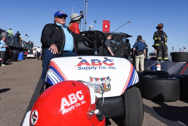 Team owner and legendary driver A.J. Foyt sits in his cart along pit lane during practice for the Firestone Grand Prix of St. Petersburg -- Photo by: James  Black