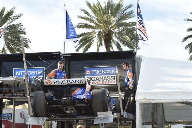The Chip Ganassi Racing team lowers the No. 9 PNC Honda of Scott Dixon from the transporter prior to practice for the Firestone Grand Prix of St. Petersburg -- Photo by: Chris Owens