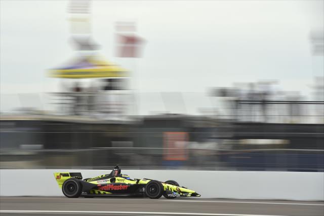 Sebastien Bourdais races down the frontstretch during practice for the Firestone Grand Prix of St. Petersburg -- Photo by: Chris Owens
