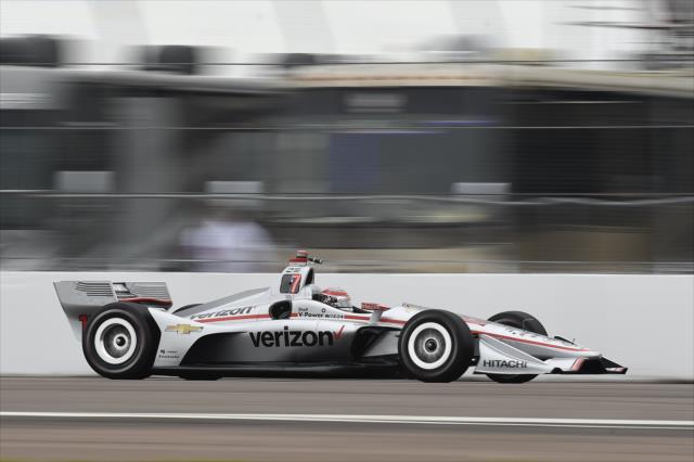 Will Power races down the frontstretch during practice for the Firestone Grand Prix of St. Petersburg -- Photo by: Chris Owens