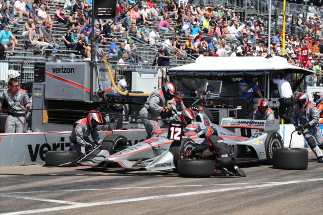 Will Power comes in for tires and fuel on pit lane during the Firestone Grand Prix of St. Petersburg -- Photo by: Chris Jones