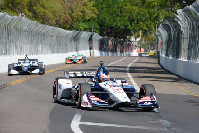 Graham Rahal dives into the backstretch kink during the Firestone Grand Prix of St. Petersburg -- Photo by: James  Black