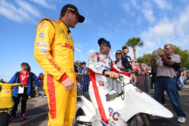 Ryan Hunter-Reay and Tony Kanaan chat prior to pre-race festivities for the Firestone Grand Prix of St. Petersburg -- Photo by: James  Black
