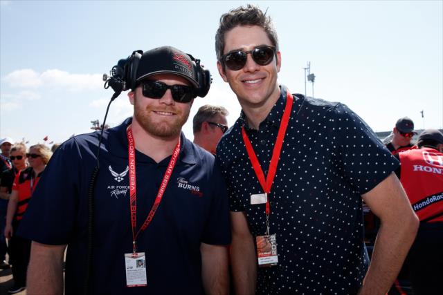 Conor Daly and Arie Luyendyk Jr. on the pre-race grid for the Firestone Grand Prix of St. Petersburg -- Photo by: Joe Skibinski