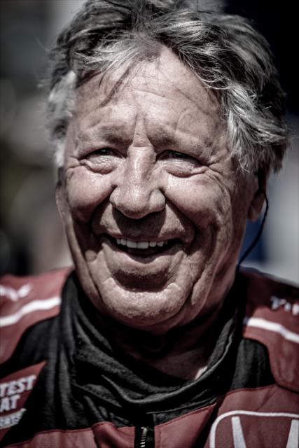 Mario Andretti on the pre-race grid for the Firestone Grand Prix of St. Petersburg -- Photo by: Shawn Gritzmacher