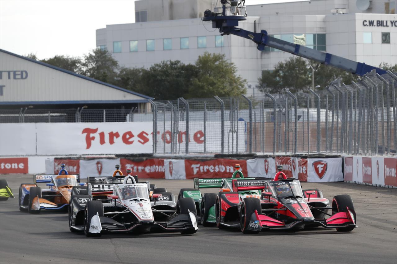 Josef Newgarden and Alex Palou for the lead of the Firestone Grand Prix of St. Petersburg - Sunday, October 25, 2020 -- Photo by: Chris Jones