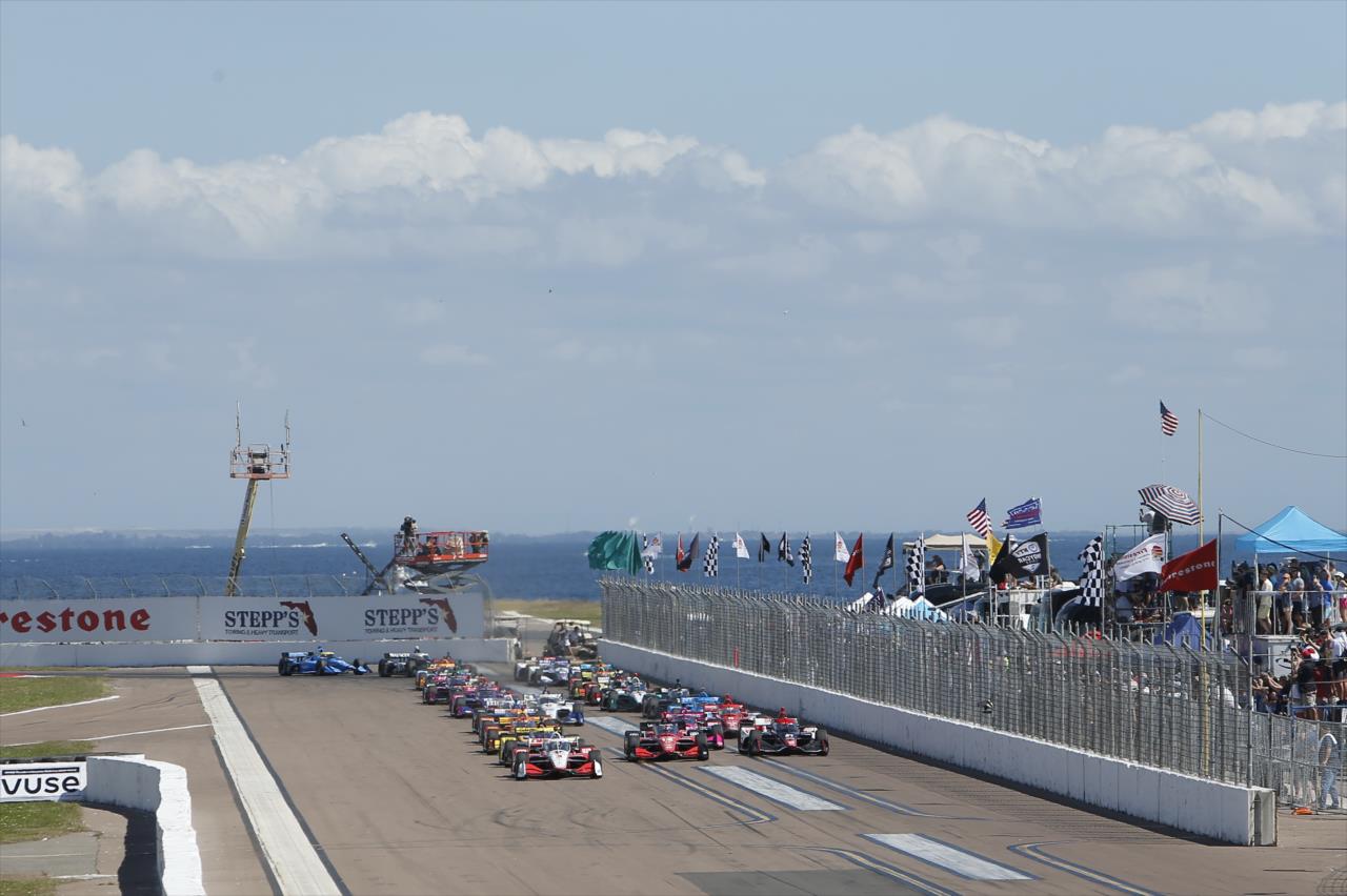 The race start - Firestone Grand Prix of St. Petersburg - By: Chris Jones -- Photo by: Chris Jones