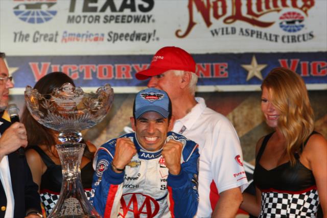 Helio Castroneves celebrates his win in the 2013 Firestone 550 at Texas Motor Speedway -- Photo by: Chris Jones