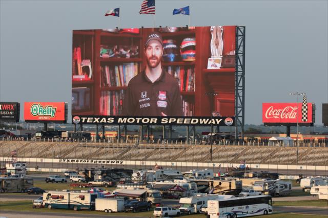 James Hinchcliffe gives the command to fire engines for the Firestone 600 at Texas Motor Speedway -- Photo by: Chris Jones
