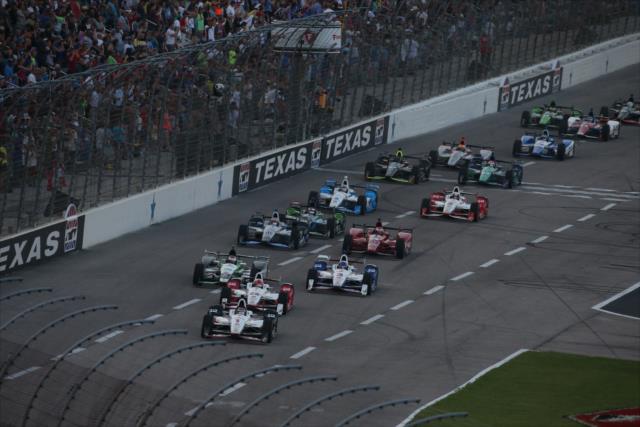 Will Power leads the field into Turn 1 at the start of the Firestone 600 at Texas Motor Speedway -- Photo by: Chris Jones