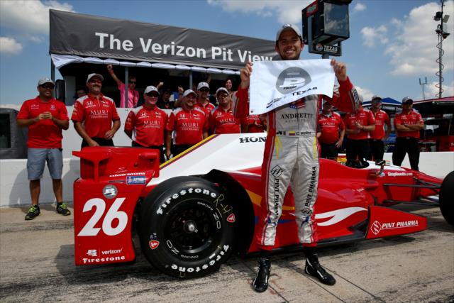 Carlos Munoz wins his first Verizon P1 Award in claiming the pole position for the Firestone 600 at Texas Motor Speedway -- Photo by: Chris Jones