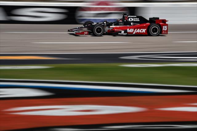 Graham Rahal streaks toward the start/finish line during practice for the Firestone 600 at Texas Motor Speedway -- Photo by: Chris Owens
