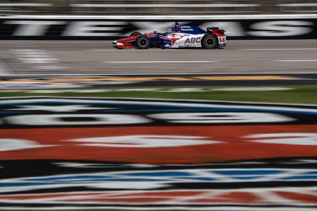 Takuma Sato streaks toward the start/finish line during practice for the Firestone 600 at Texas Motor Speedway -- Photo by: Chris Owens