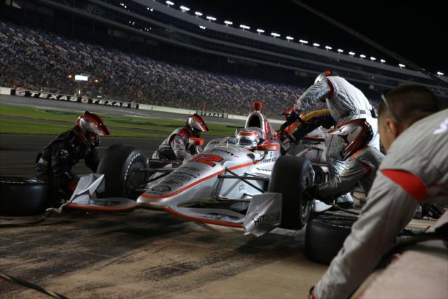 Will Power comes in for tires and fuel on pit lane during the Rainguard Water Sealers 600 at Texas Motor Speedway -- Photo by: Chris Jones