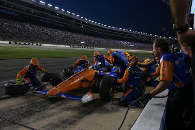Scott Dixon comes in for tires and fuel on pit lane during the DXC Technology 600 at Texas Motor Speedway -- Photo by: Chris Jones