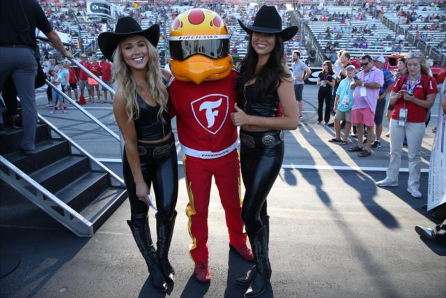 The Firestone Firehawk with two Great American Sweethearts during pre-race festivities for the DXC Technology 600 at Texas Motor Speedway -- Photo by: Chris Jones