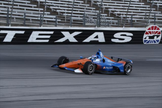Scott Dixon races off of Turn 4 during the DXC Technology 600 at Texas Motor Speedway -- Photo by: Chris Jones