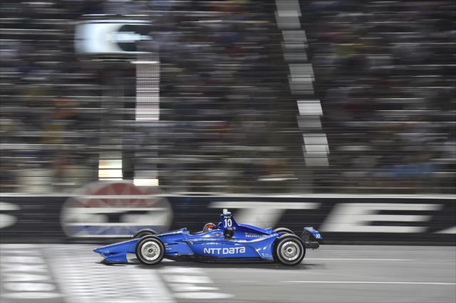 Ed Jones streaks across the start-finish line during the DXC Technology 600 at Texas Motor Speedway -- Photo by: Chris Owens