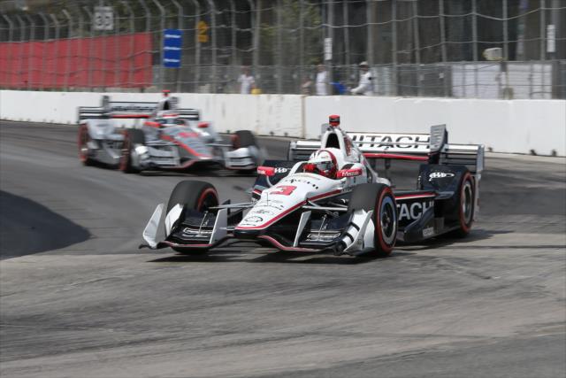 Helio Castroneves dives into Turn 8 during the final warmup for the Honda Indy Toronto -- Photo by: Chris Jones