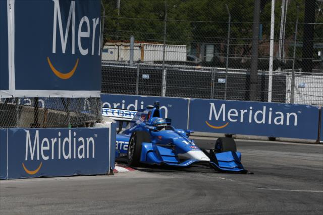 Tony Kanaan sneaks his way into Turn 8 during the final warmup for the Honda Indy Toronto -- Photo by: Chris Jones