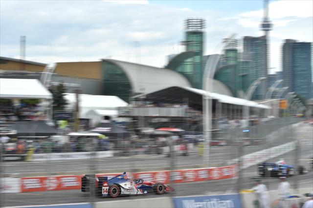 Carlos Munoz sails into Turn 11 during the Honda Indy Toronto -- Photo by: Chris Owens