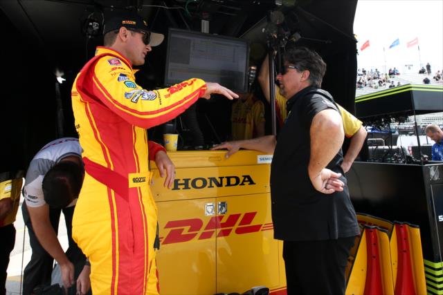 Ryan Hunter-Reay chats with team owner Michael Andretti on pit lane following the final warmup for the Honda Indy Toronto -- Photo by: Joe Skibinski