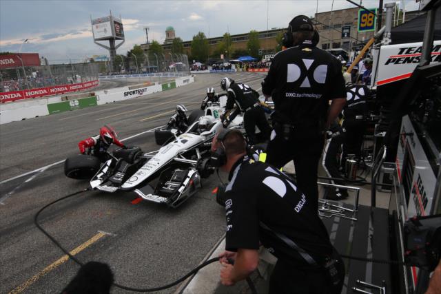 Simon Pagenaud comes in for tires and fuel on pit lane during the Honda Indy Toronto -- Photo by: Joe Skibinski