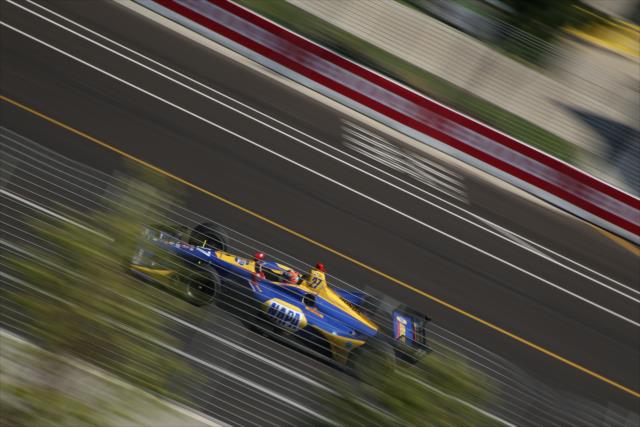 Alexander Rossi roars down the frontstretch during the Honda Indy Toronto -- Photo by: Matt Fraver