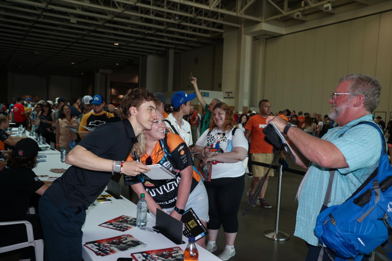 David Malukas signs an autograph for a fan - Honda Indy Toronto - By: Travis Hinkle -- Photo by: Travis Hinkle
