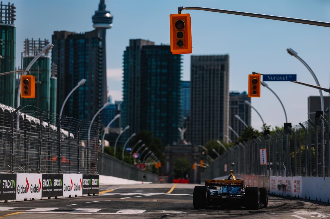 Kyle Kirkwood - Ontario Honda Dealers Indy Toronto - By: Joe Skibinski -- Photo by: Joe Skibinski