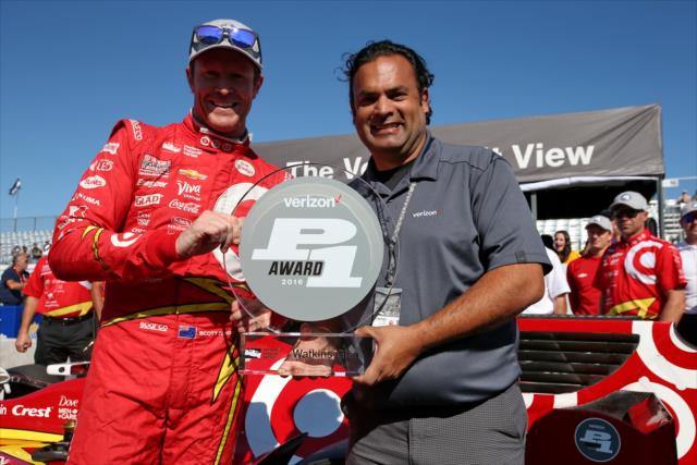 Scott Dixon accepts the Verizon P1 Award for claiming the pole position for the INDYCAR Grand Prix at The Glen at Watkins Glen International -- Photo by: Chris Jones