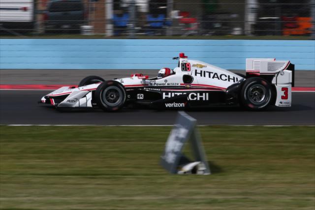 Helio Castroneves rumbles through the Bus Stop Chicane during practice for the INDYCAR Grand Prix at The Glen from Watkins Glen International -- Photo by: Bret Kelley