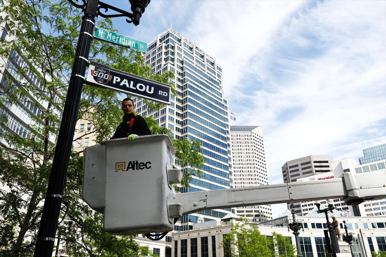 Alex Palou - Indianapolis 500 Street Sign Install - By: Chris Jones -- Photo by: Chris Jones